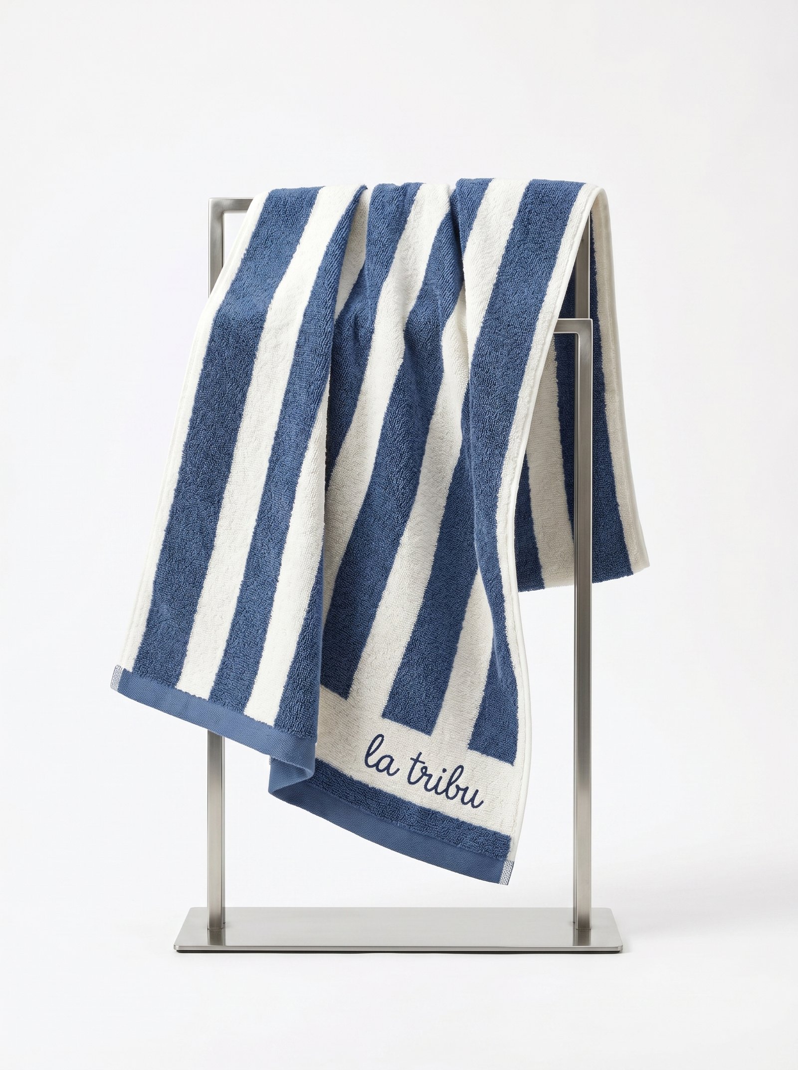 Hotel Beach Towels - Image 8